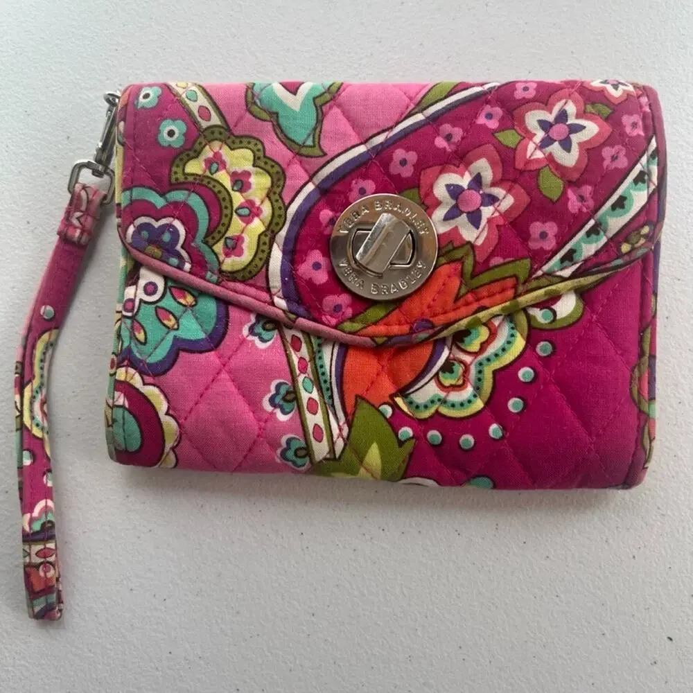 Vera Bradley Pink Paisley Hand Clutch With Removable Hand Strap
